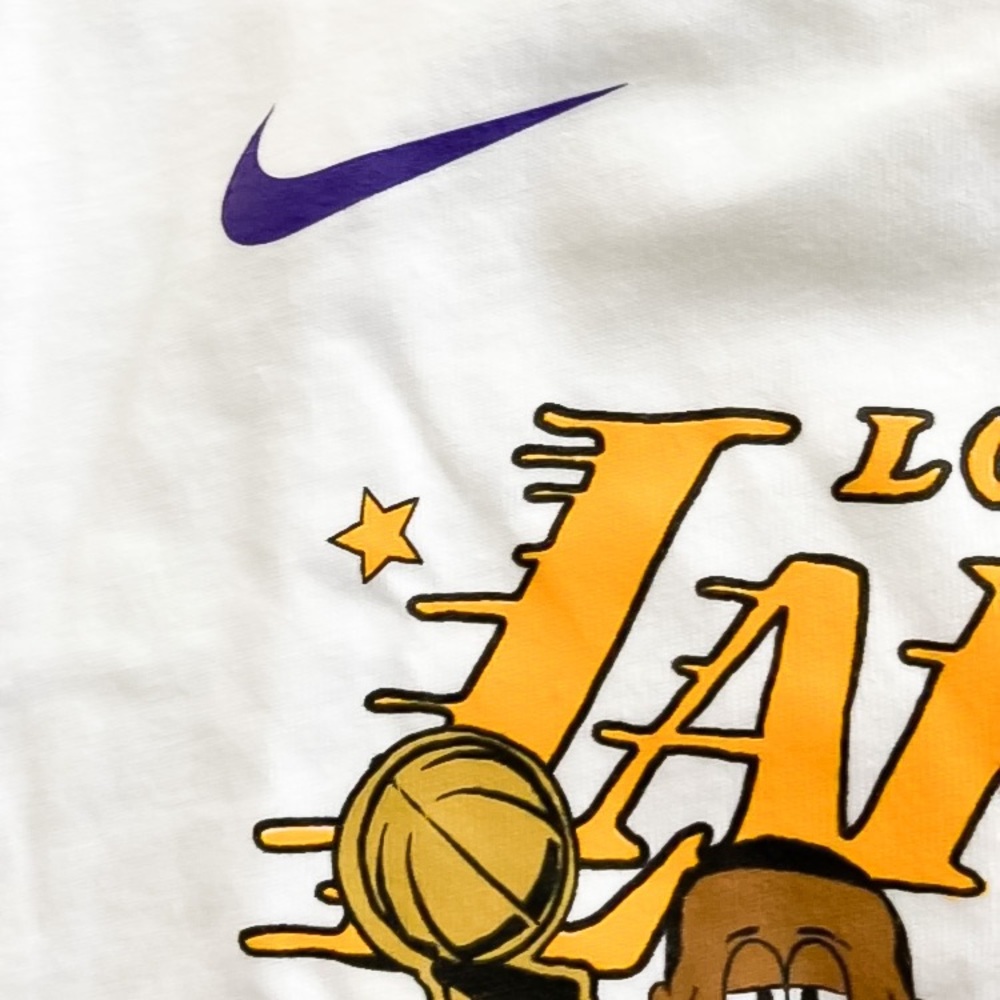 Los Angles Lakers Nike 2020 NBA Championship Roster youth sz 4 Sm t-shirt - Picture 4 of 5